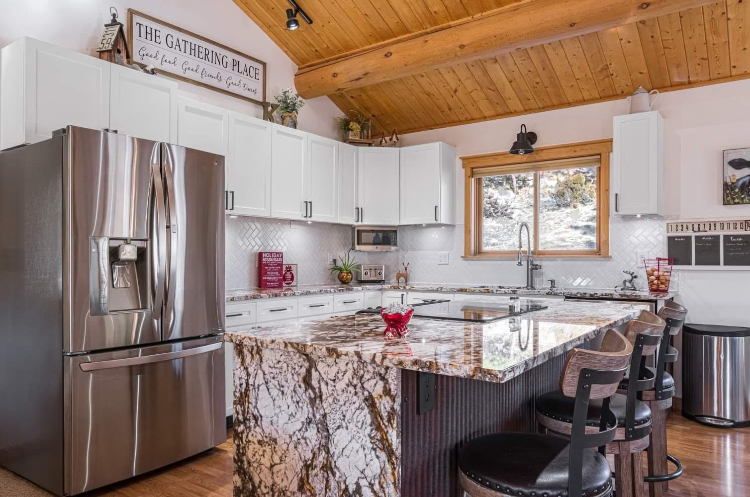 Kitchen after custom cabinet renovation by Cedar Vista Woodcraft